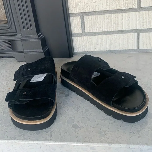 Vince Cypress Slide Sandal - Picture 1 of 5